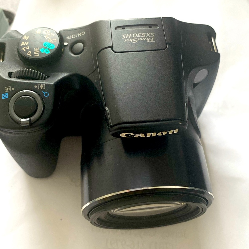 Canon PowerShot SX530 HS Camera